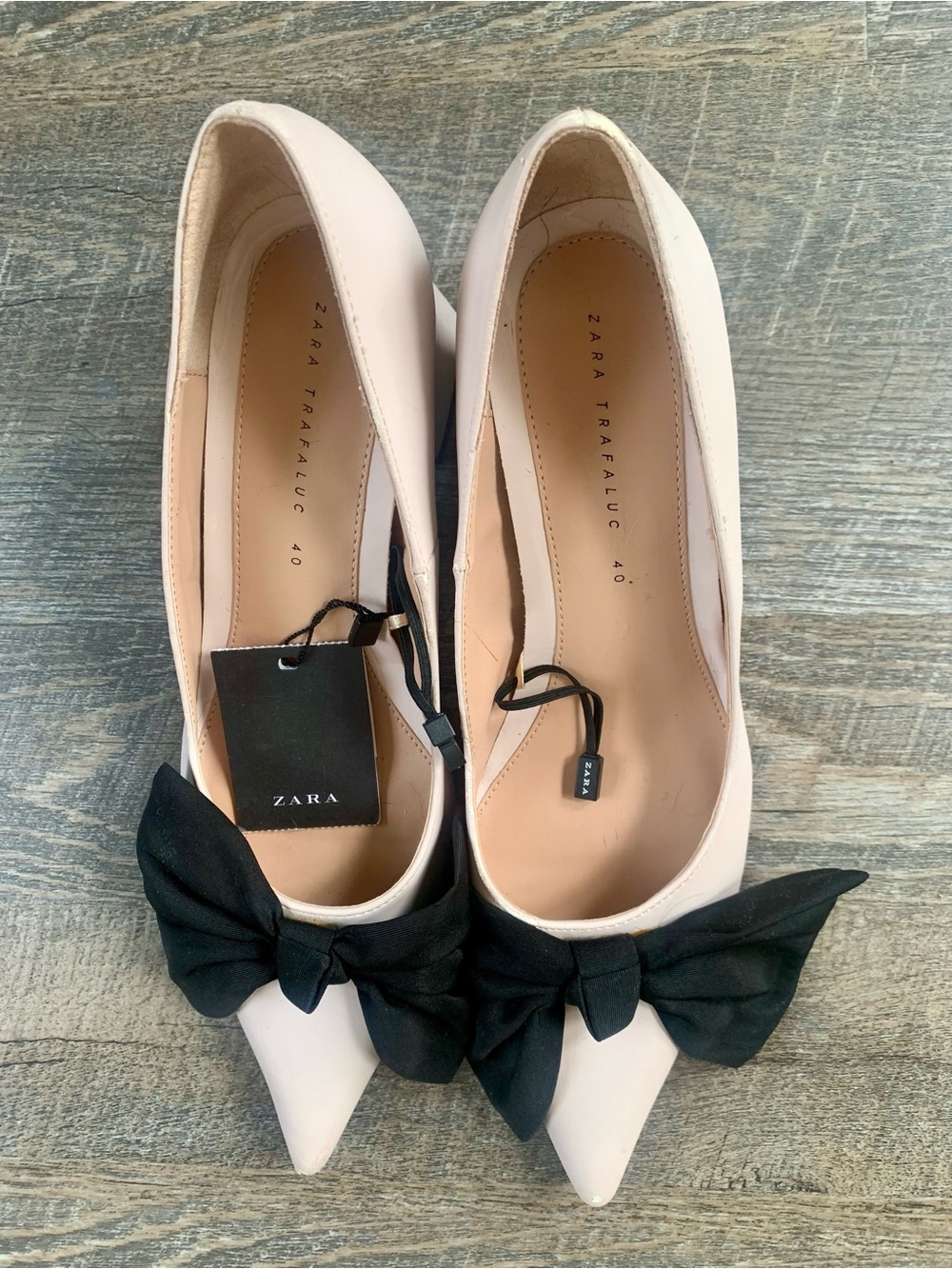Zara Pink Pointed-Toe Heels with Black Bow Accent